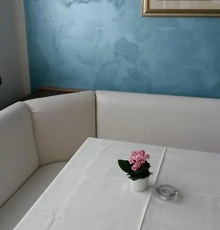 Val Di Monte Μαλτσεζίνε