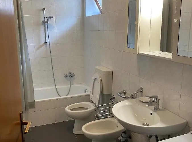 Val Di Monte * Мальчезине